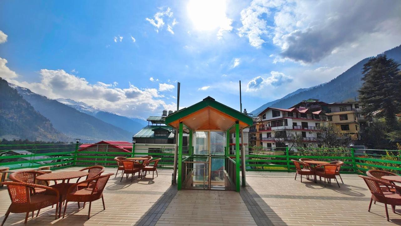 Hotel New Vistas Маналі Екстер'єр фото