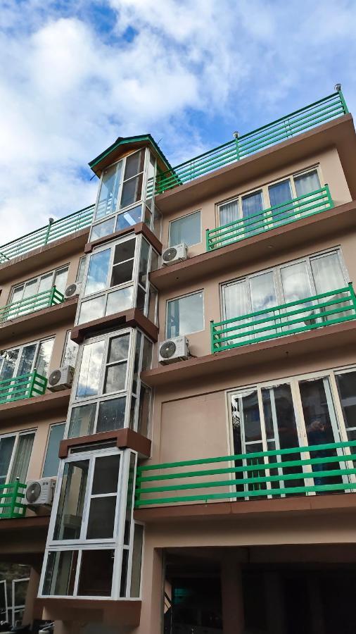 Hotel New Vistas Маналі Екстер'єр фото